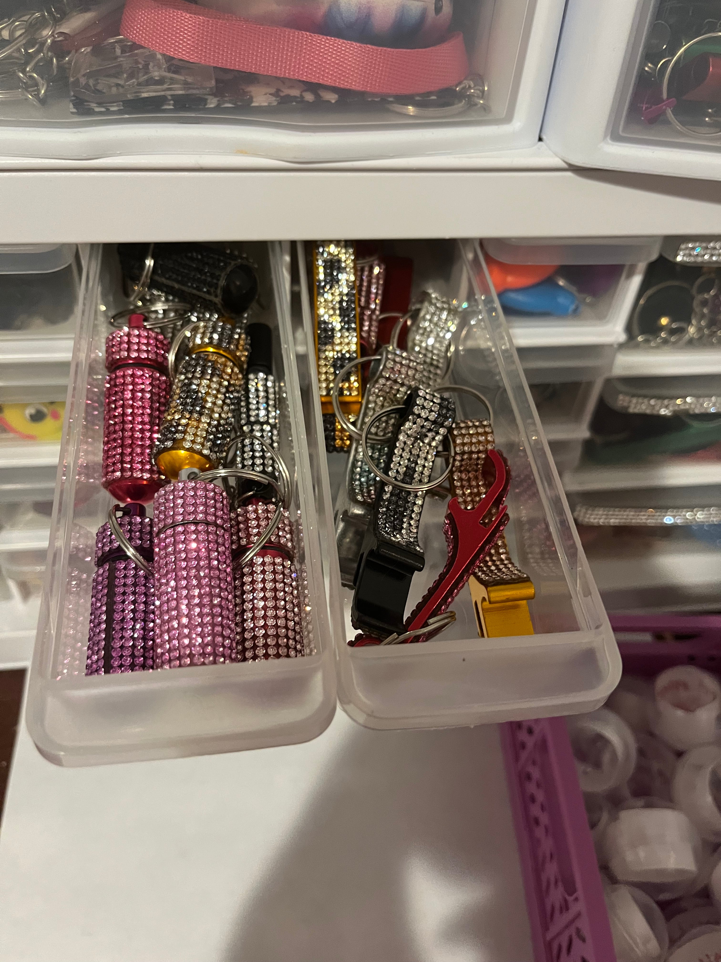 12 bookish capsules/ 5 mystery keychain capsules