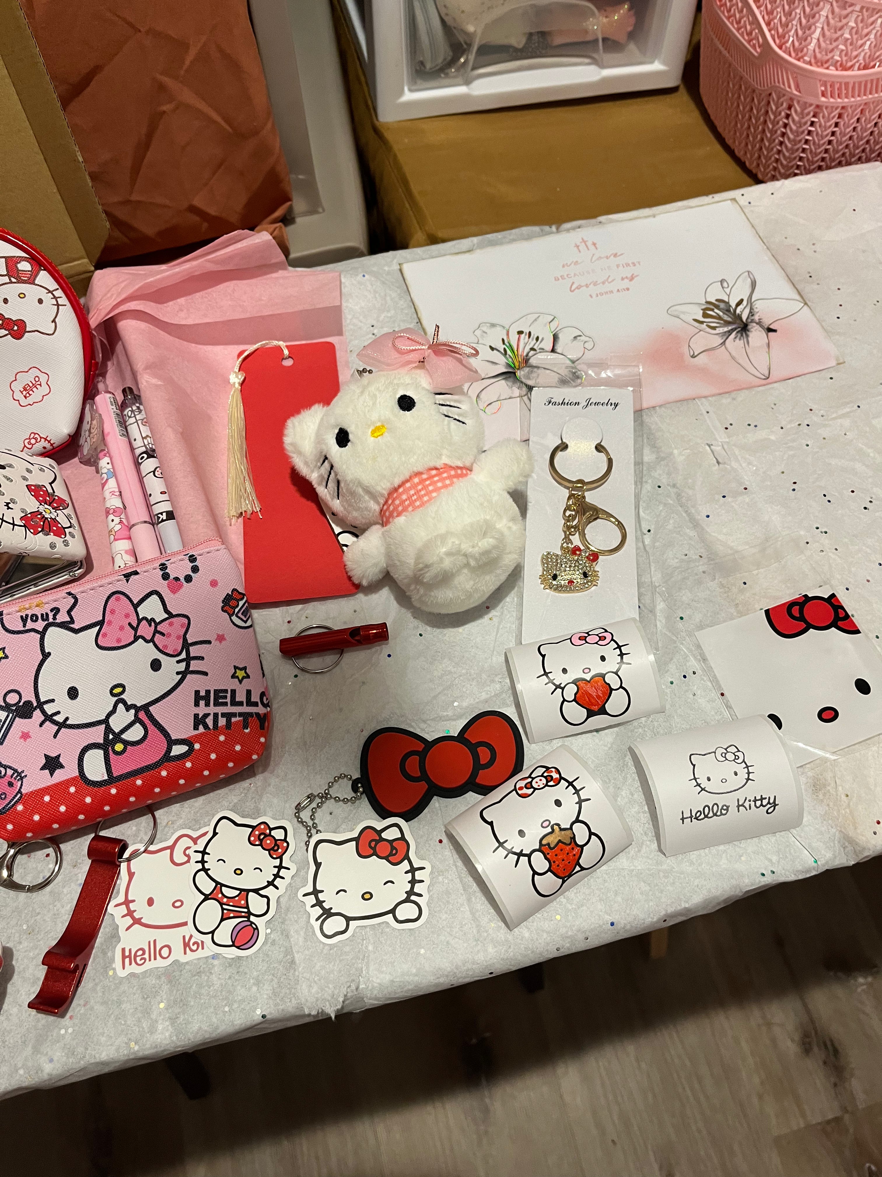 Hello kitty bundle